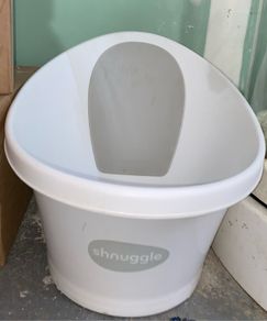 Shnuggle Baby Bath