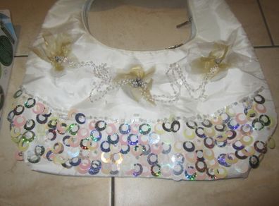 Light dressy bag