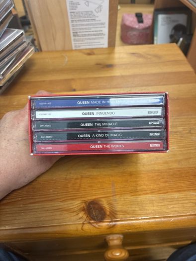 Queen - 5 cd album box set with poster