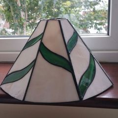 Beautiful Tiffanny Stained Glass Light Shade