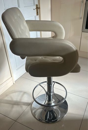 Bar Stool
