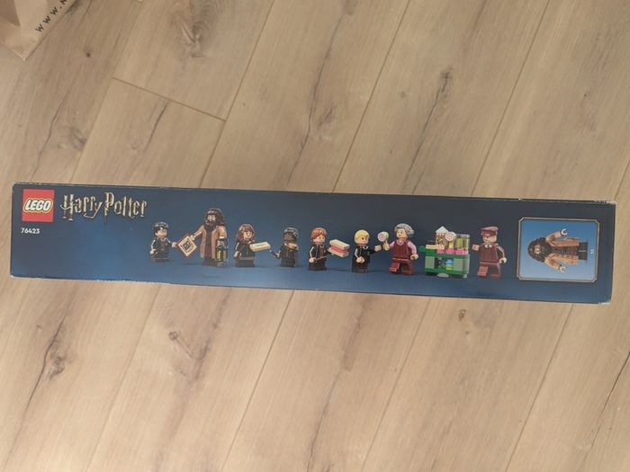 Lego Hogwarts Express and Hogsmeade Station 76423