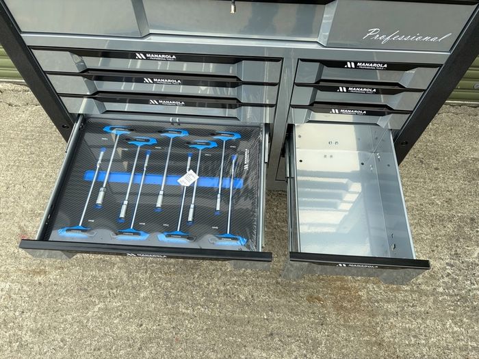 Brand New Manarola 12 Drawer Tool Chest