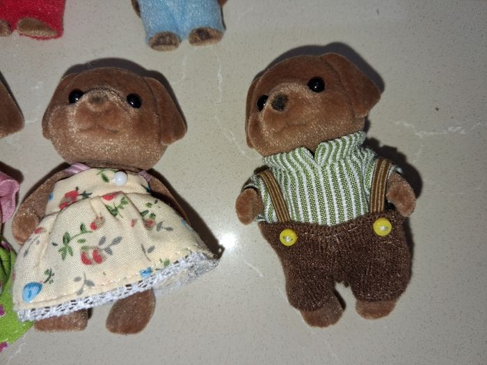 Sylvanian families chocolate labrador family set