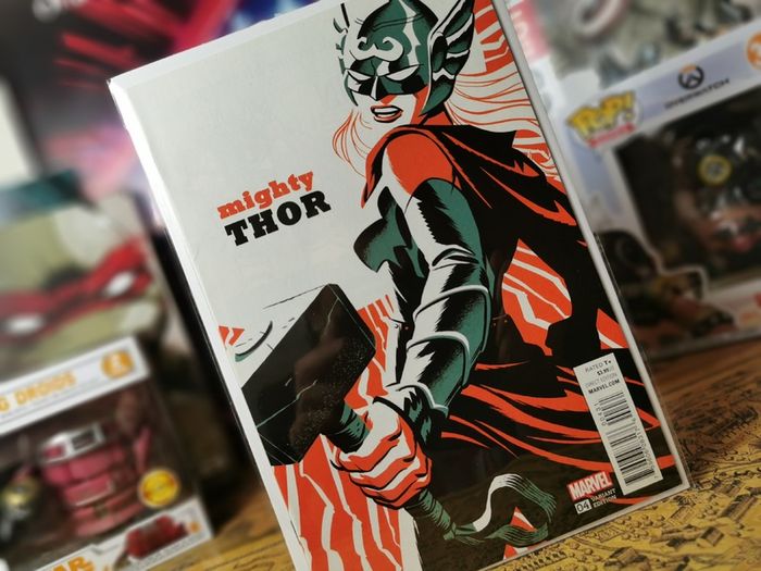 Mighty Thor ! Issue #4 ! Michael Cho Variant Cover ! Limited 1 for 20 ! 2016 ! by Marvel