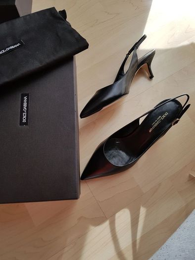 Dolce & Gabbana kitty heels