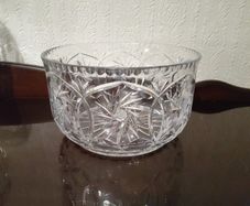 Large Vintage Bohemian Quality Crystal Pinwheel Bowl Gorey Town