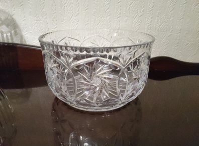 Large Vintage Bohemian Quality Crystal Pinwheel Bowl Gorey Town