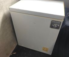 Chest freezer