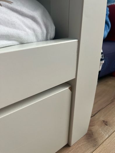 Obaby classic Stamford cot bee