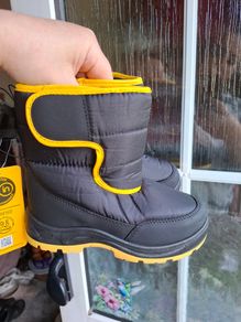 Children's boots