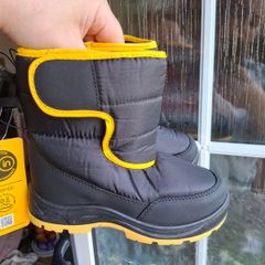 Children's boots