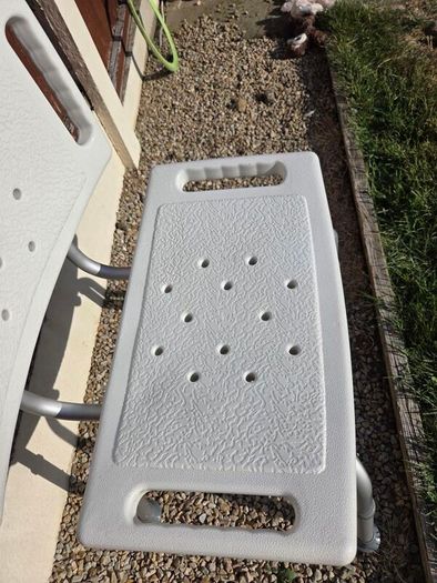 Shower chair