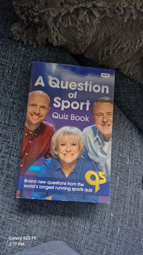 A Question of Sport Quiz Book: Brand new questions