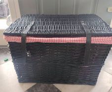 Hamper basket
