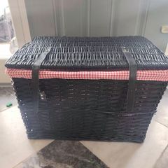 Hamper basket