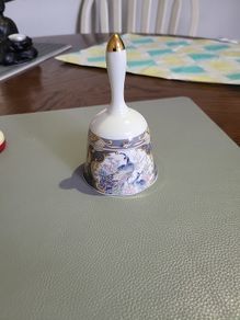 Bell porcelain