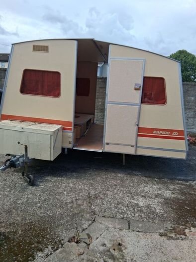 Folding Caravan.