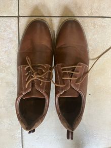 mens shoes lace up brown worn once