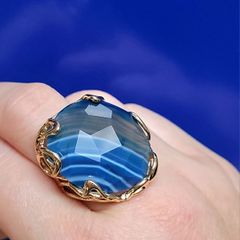 Adjustable ring with faceted blue Agate stone & gold plated setting