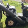 Ride on lawnmower Image 3