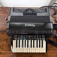 Accordion-Roland FR-1X V-Accordion Excellent
