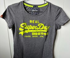 Superdry t-shirt / top for women / ladies, immaculate condition. Size: XS