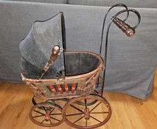 Antique Retro Dolls Pram