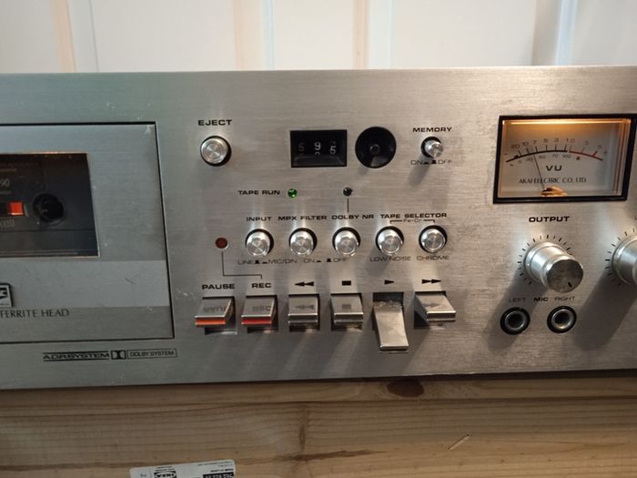 Akai GXC-710D stereo tape deck hifi audio cassete golden era