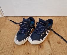convers  trainers size 11uk(17.5)