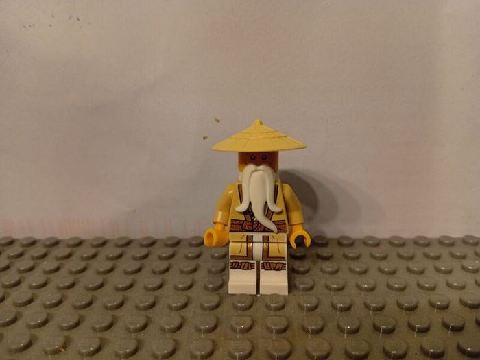 Lego Ninjago minifigures