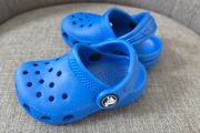 Infant crocs UK size 4