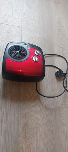 Compact red Electric fan heater