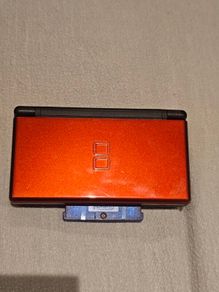 Nintendo DS Lite in Crimson & Black