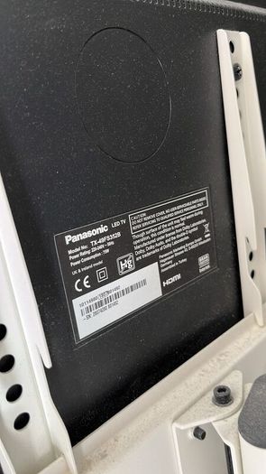 Panasonic Full HD TV with Stand and Amazon Fire TV Stick