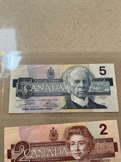Canada Banknotes lot of 4