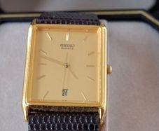 Seiko 7N22 5A49 Man's Tank Style Watch