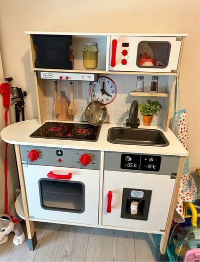kids kitchen