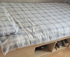 single bed
