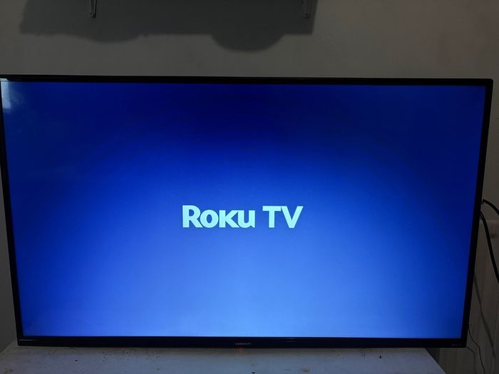Roku Veltech 43" TV