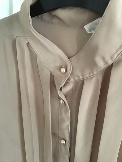 Blouse Size 14