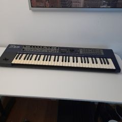 Roland jx 305 vintage groovesynth
