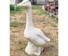 Large Goose White EG310