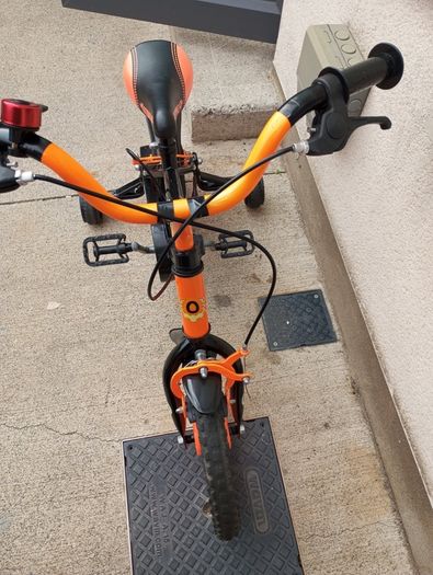Kids strike bike size 14 inch wheels
