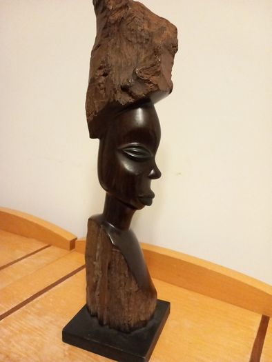 Statue Ebony  Tribal figurine Hand made