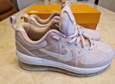 Nike Air Max Genome