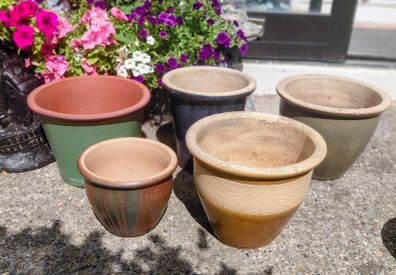 ceramic garden pots