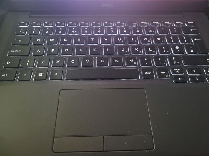 Dell latitude 7400