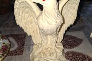 Up for sale is a Vintage Majestic White Eagle figurine Sculpture. Beautifully Powerful Talons
