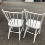 Traditional kitchen chairs Image 3